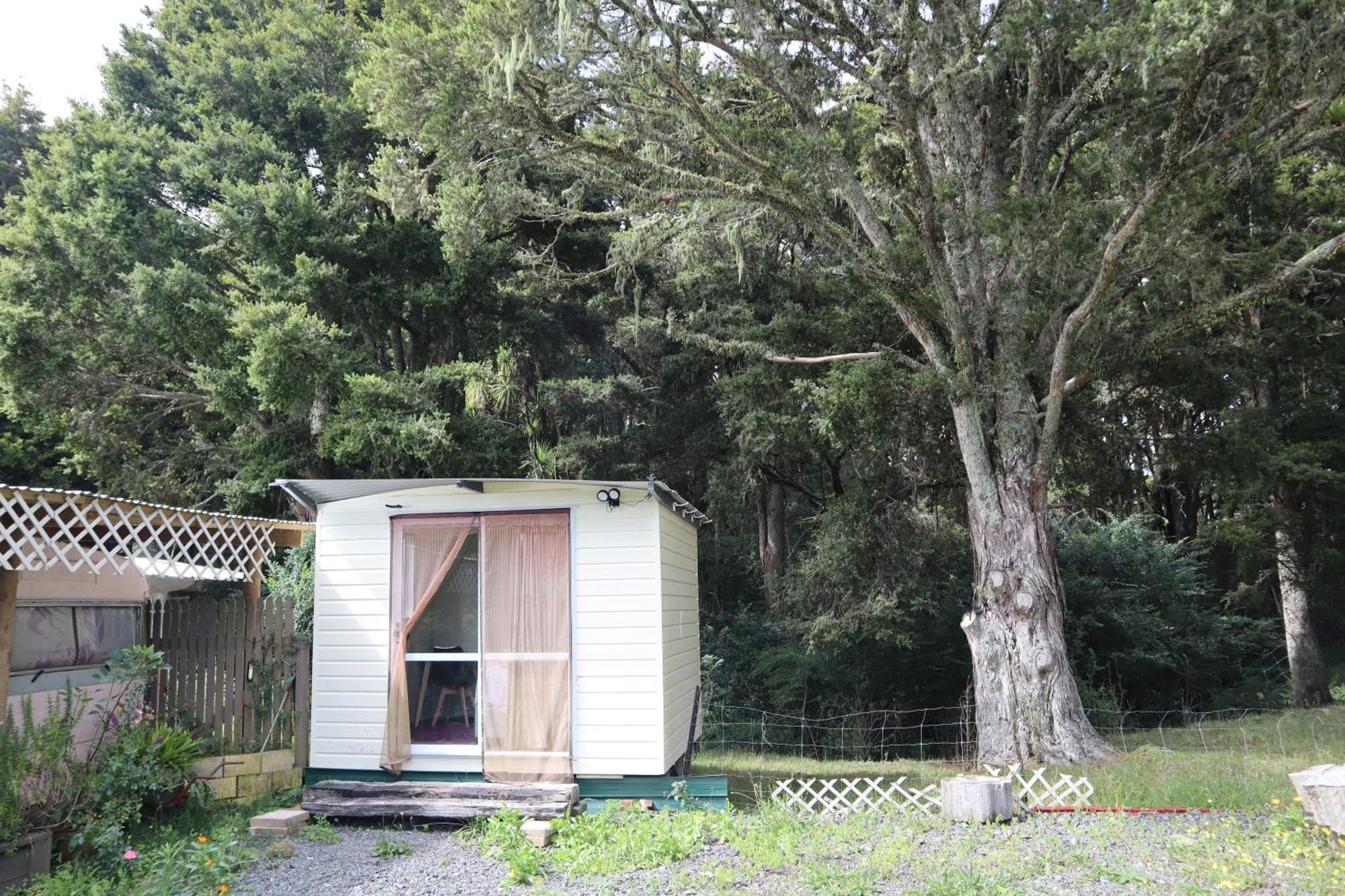 Akerama Farm Farm stay Hukerenui